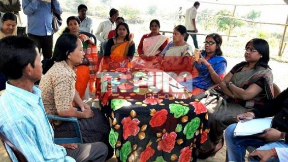  National Commission for Women leader meets Supriya, Priyanka's family members 